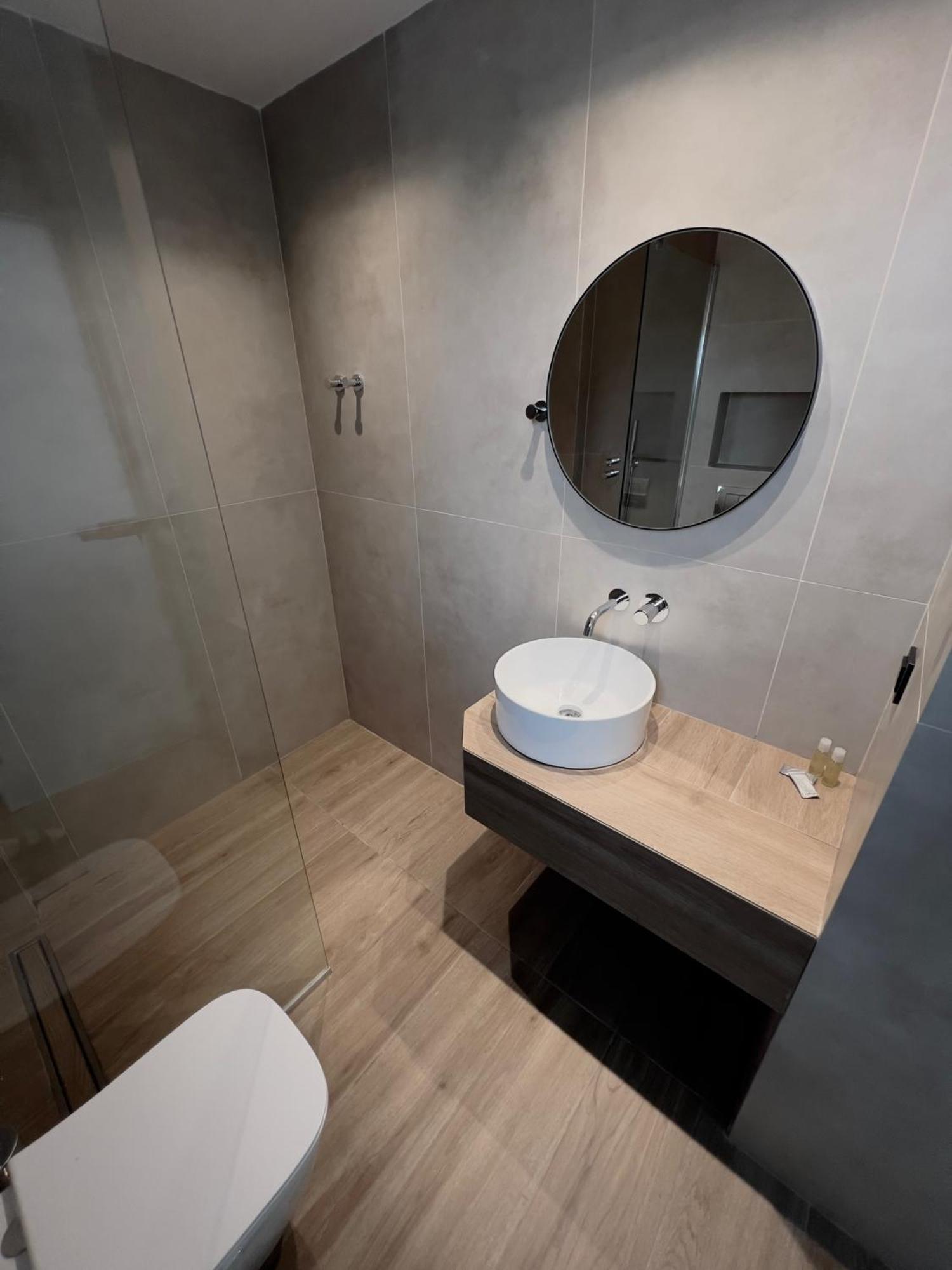 Eleonas Suites Sarti Ngoại thất bức ảnh